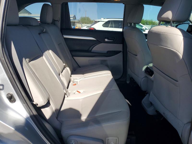 Auction sale of the 2015 Toyota Highlander, vin: 5TDJKRFH3FS093943, lot number: 59288596
