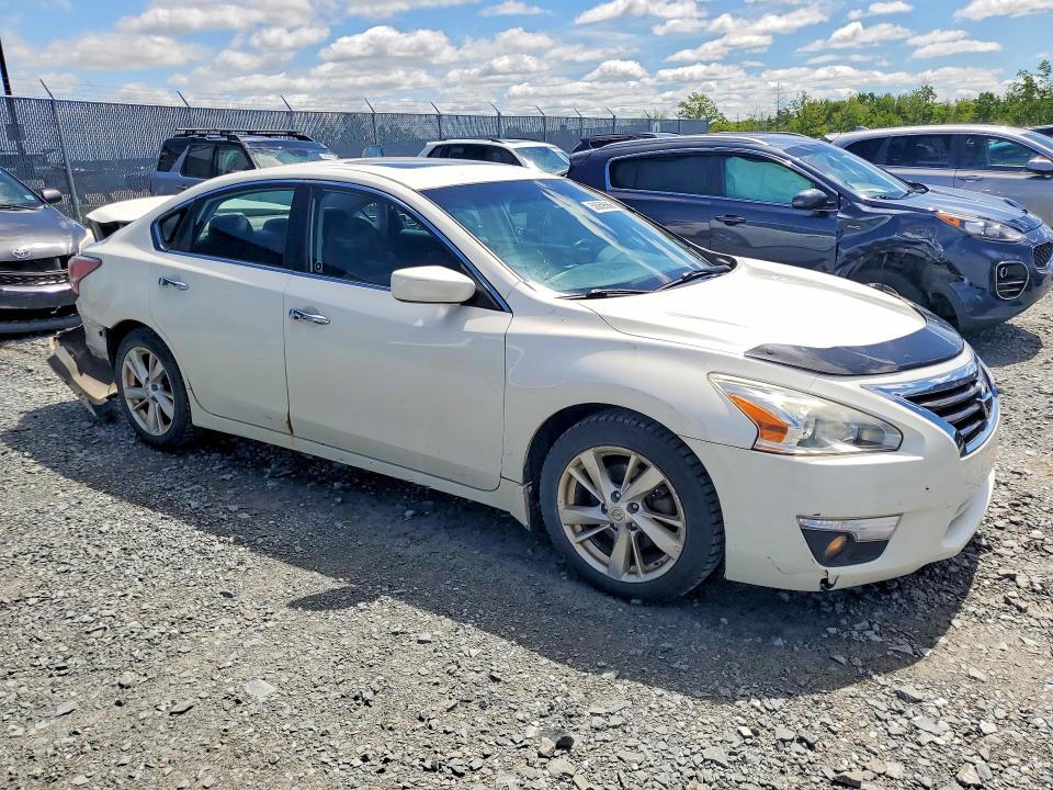 Продажа на аукционе авто 2015 Nissan Altima, vin: 1N4AL3AP2FN896554, номер лота: 58059566