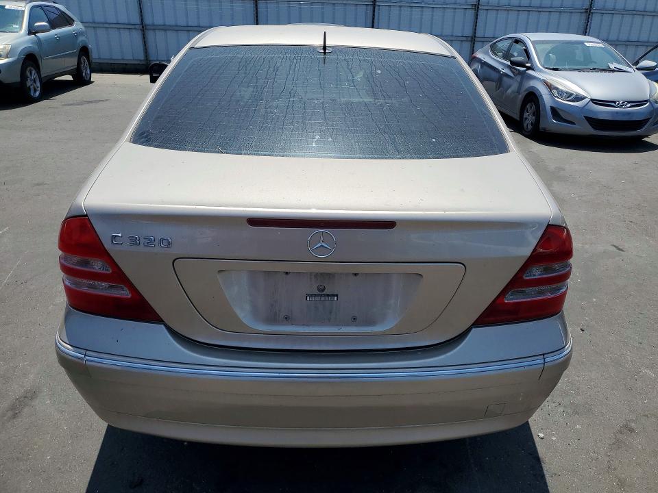 2001 Mercedes-benz C მანქანა იყიდება აუქციონზე, vin: WDBRF64J01F018412, აუქციონის ნომერი: 79810675
