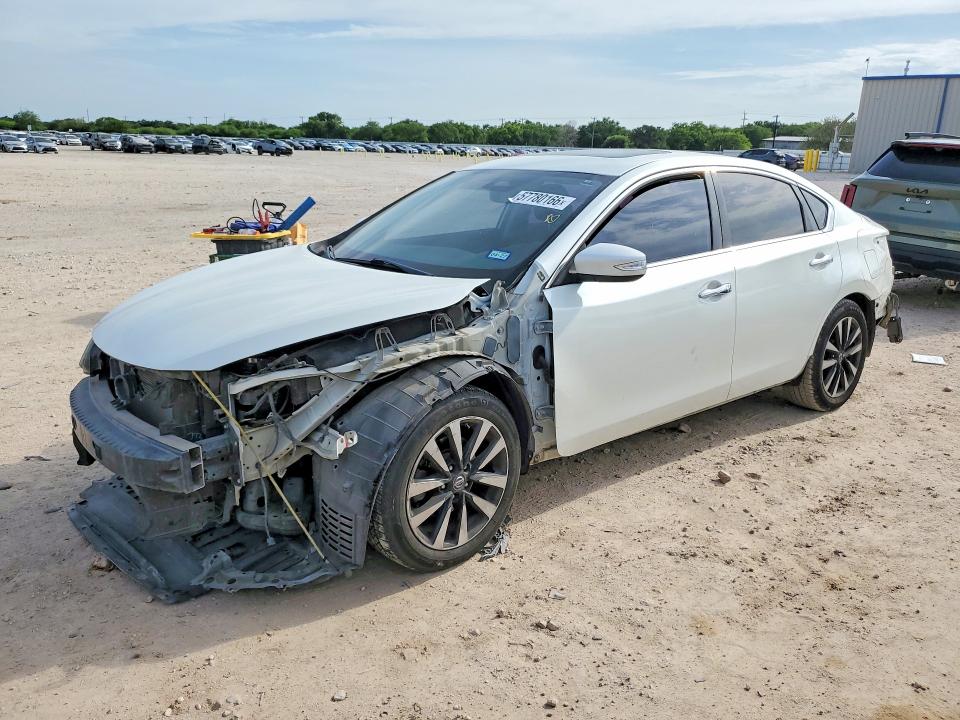 Продаж на аукціоні авто 2018 Nissan Altima, vin: 1N4AL3AP7JC136463, номер лоту: 57780166