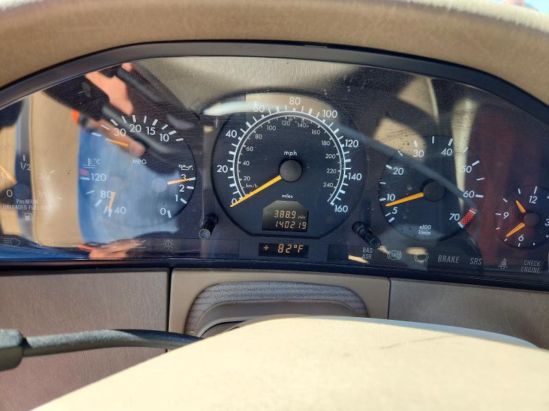 54939806 :رقم المزاد ، WDBGA33G3XA420375 vin ، 1999 Mercedes-benz S مزاد بيع