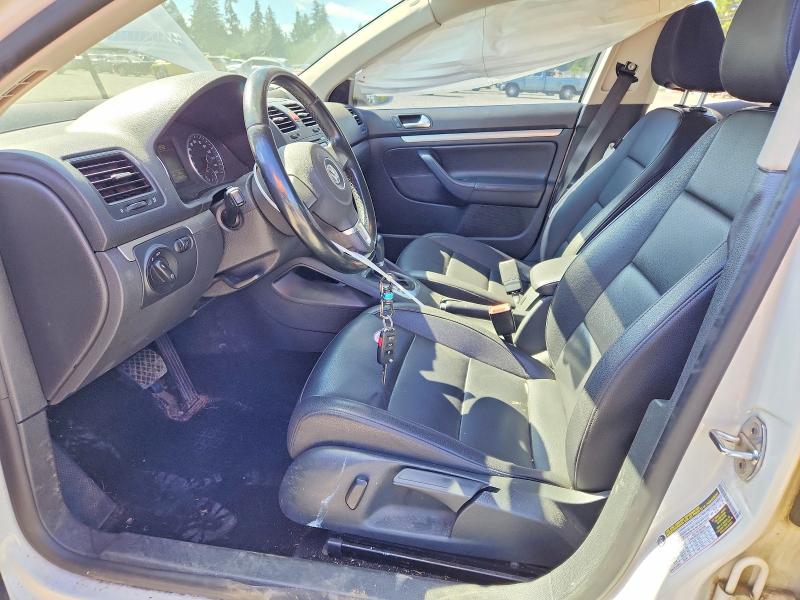 2010 Volkswagen Jetta მანქანა იყიდება აუქციონზე, vin: 3VWRZ7AJ4AM111191, აუქციონის ნომერი: 57211326