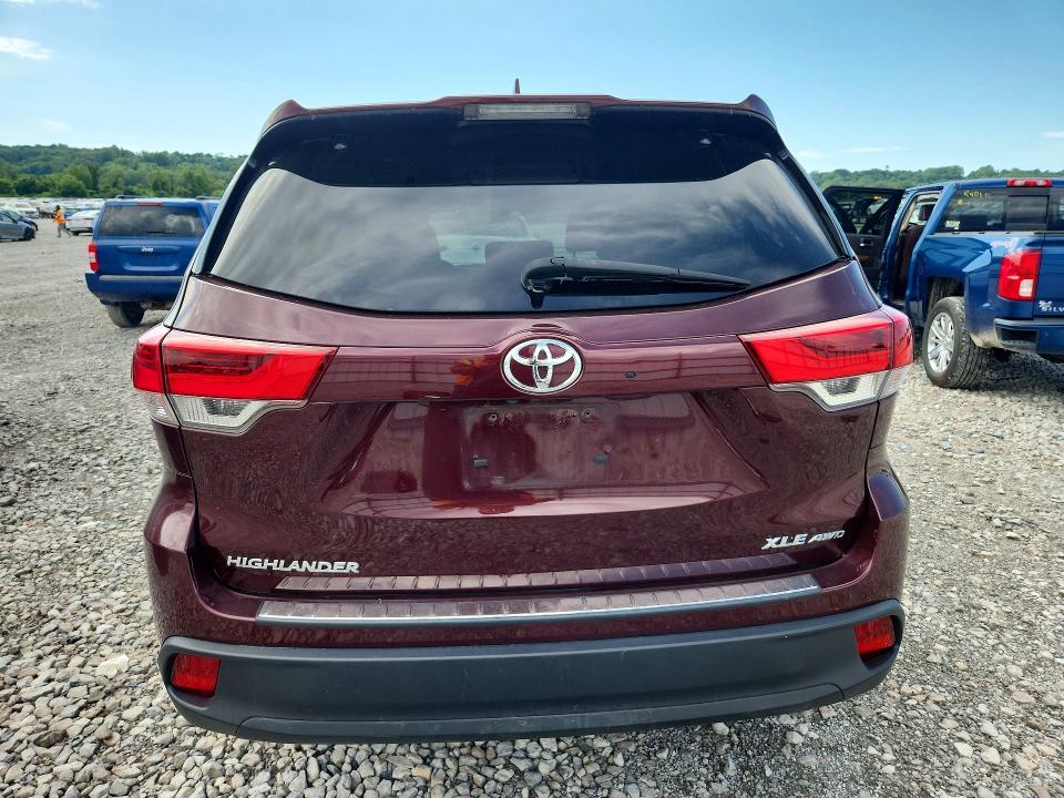 57405926 :رقم المزاد ، 5TDJZRFHXKS723530 vin ، 2019 Toyota Highlander مزاد بيع