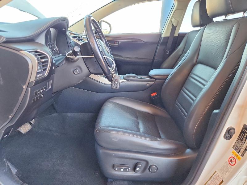 56524556 :رقم المزاد ، JTJYARBZ8H2065059 vin ، 2017 Lexus Nx 200t مزاد بيع
