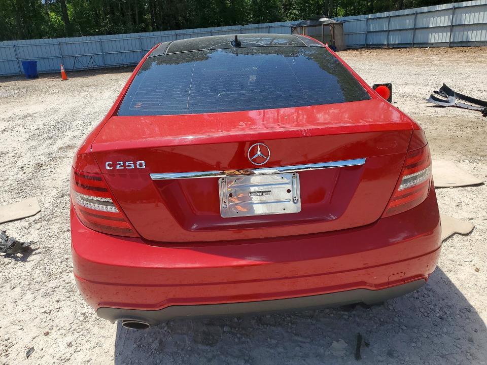 2012 Mercedes-benz C მანქანა იყიდება აუქციონზე, vin: WDDGJ4HB8CF774349, აუქციონის ნომერი: 55730706