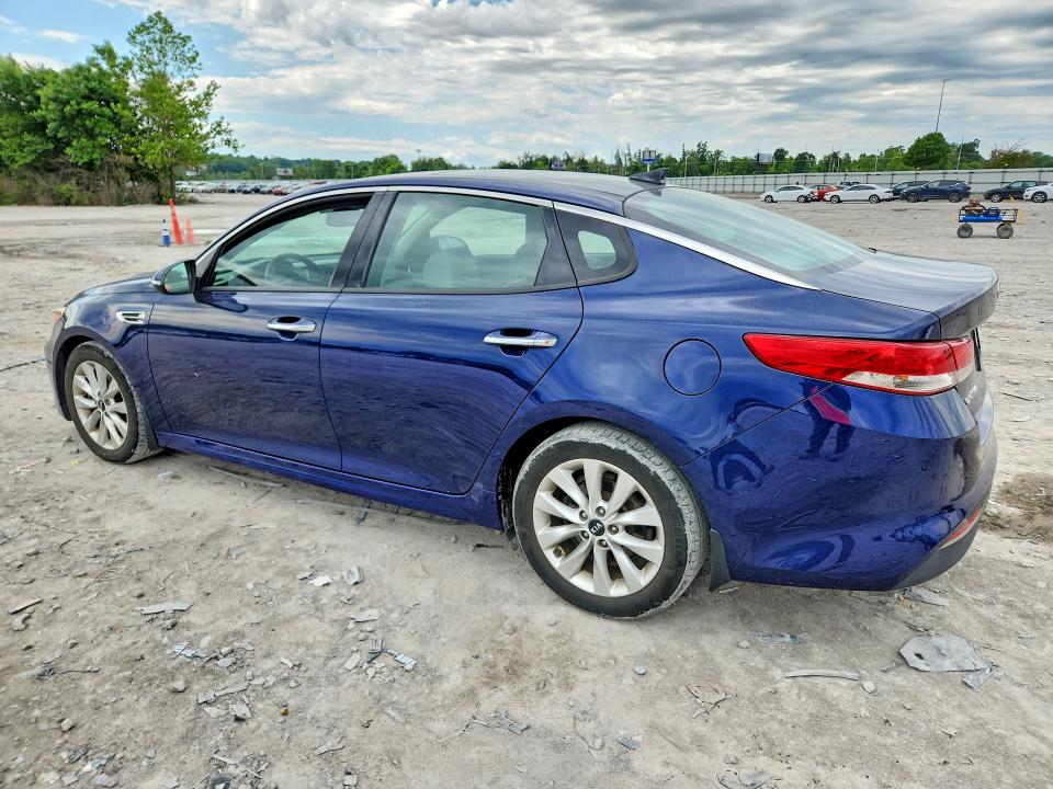Продаж на аукціоні авто 2018 Kia Optima, vin: 5XXGU4L33JG225982, номер лоту: 57627646
