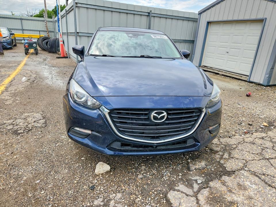 2018 Mazda 3 მანქანა იყიდება აუქციონზე, vin: 3MZBN1V39JM271766, აუქციონის ნომერი: 58773026