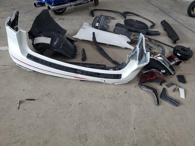 58613596 :رقم المزاد ، 1V2FR2CA5RC592814 vin ، 2024 Volkswagen Atlas مزاد بيع