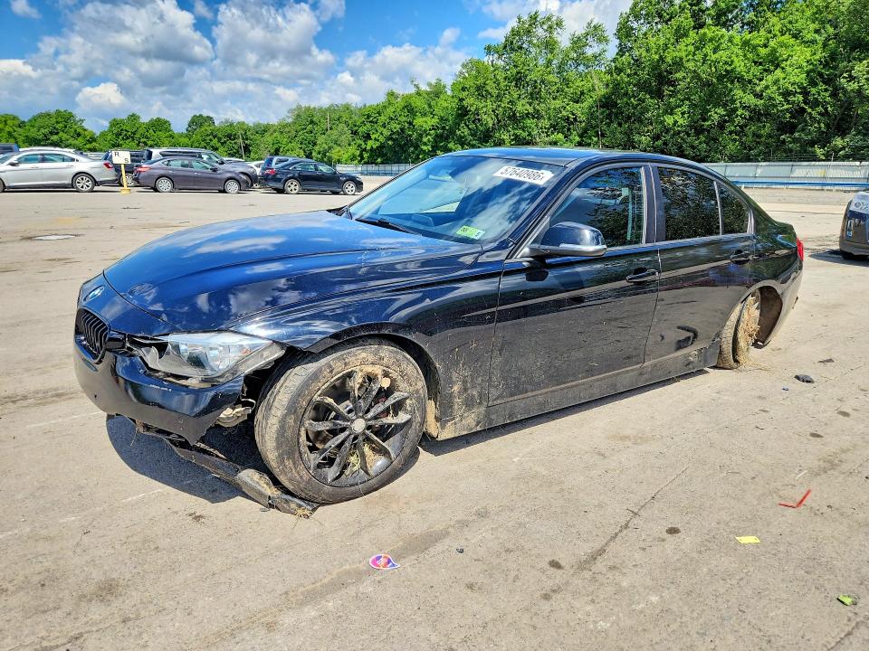 2017 Bmw 320 მანქანა იყიდება აუქციონზე, vin: WBA8E5G38HNU42666, აუქციონის ნომერი: 57640986