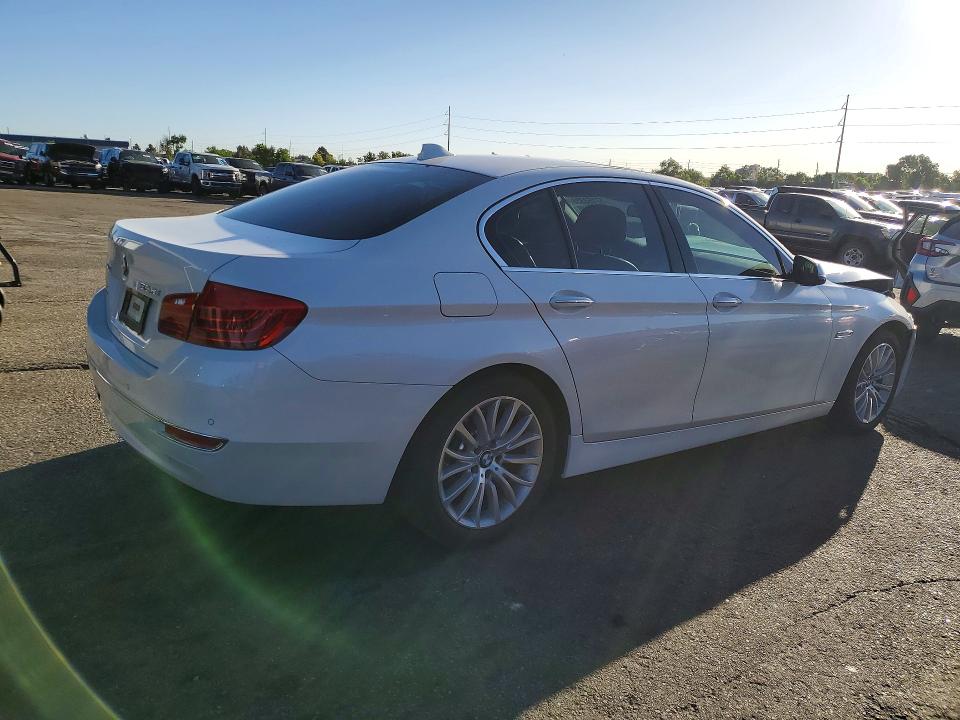 Продажа на аукционе авто 2015 Bmw 528, vin: WBA5A7C57FD621723, номер лота: 57153336