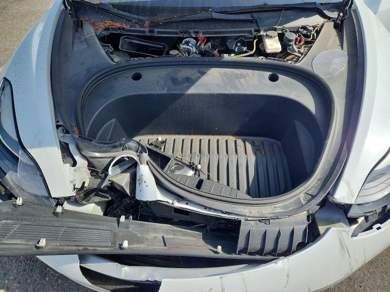 55956376 :رقم المزاد ، 5YJ3E1EA5NF339822 vin ، 2022 Tesla Model 3 مزاد بيع
