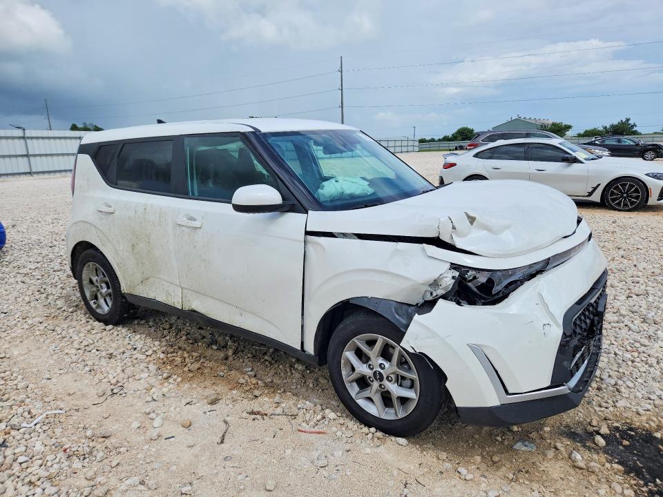 56731786 :رقم المزاد ، KNDJ23AU2S7958438 vin ، 2025 Kia Soul مزاد بيع