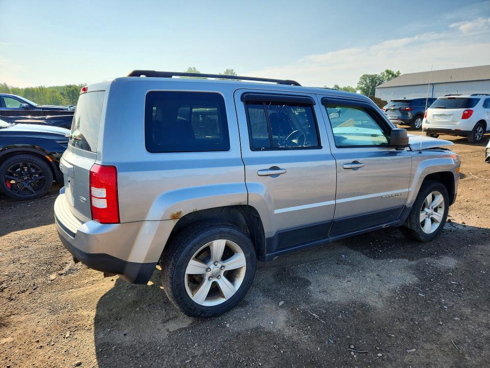 58929276 :رقم المزاد ، 1C4NJRFB6FD215724 vin ، 2015 Jeep Patriot مزاد بيع
