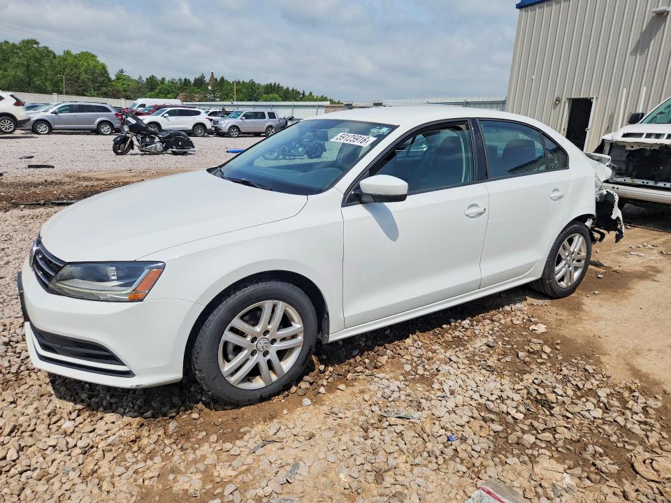 59125916 :رقم المزاد ، 3VW2B7AJ3JM227651 vin ، 2018 Volkswagen Jetta مزاد بيع