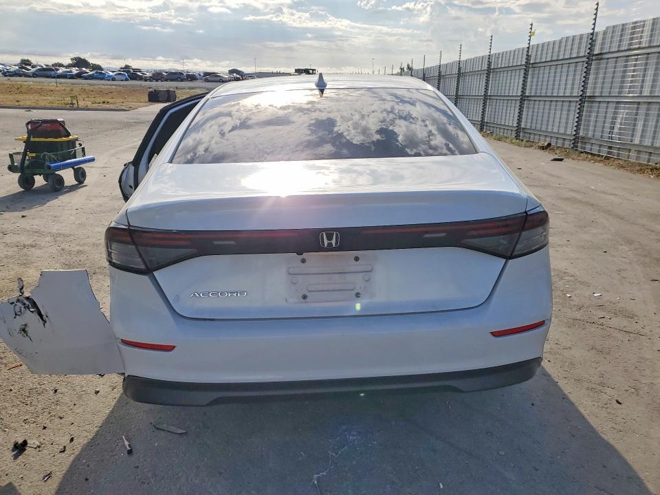 58146626 :رقم المزاد ، 1HGCY1F24PA027356 vin ، 2023 Honda Accord مزاد بيع
