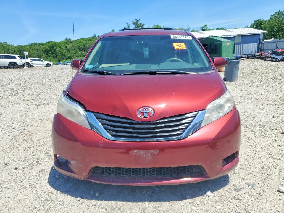 55851176 :رقم المزاد ، 5TDKK3DC6ES464861 vin ، 2014 Toyota Sienna مزاد بيع