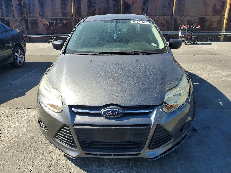 57847696 :رقم المزاد ، 1FADP3E23EL453856 vin ، 2014 Ford Focus مزاد بيع