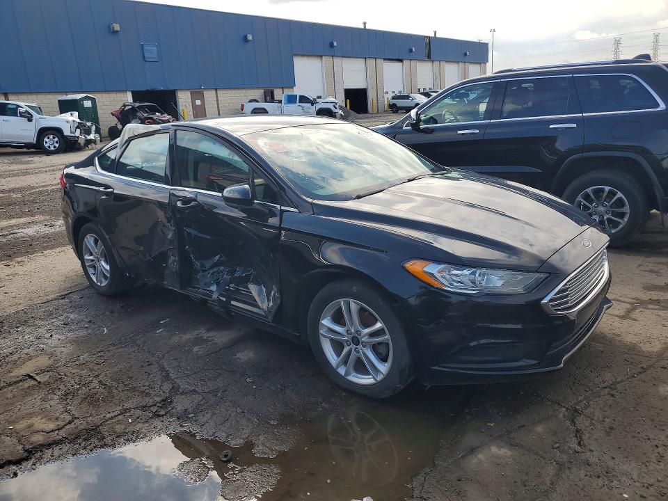 58898726 :رقم المزاد ، 3FA6P0H77JR106430 vin ، 2018 Ford Fusion مزاد بيع