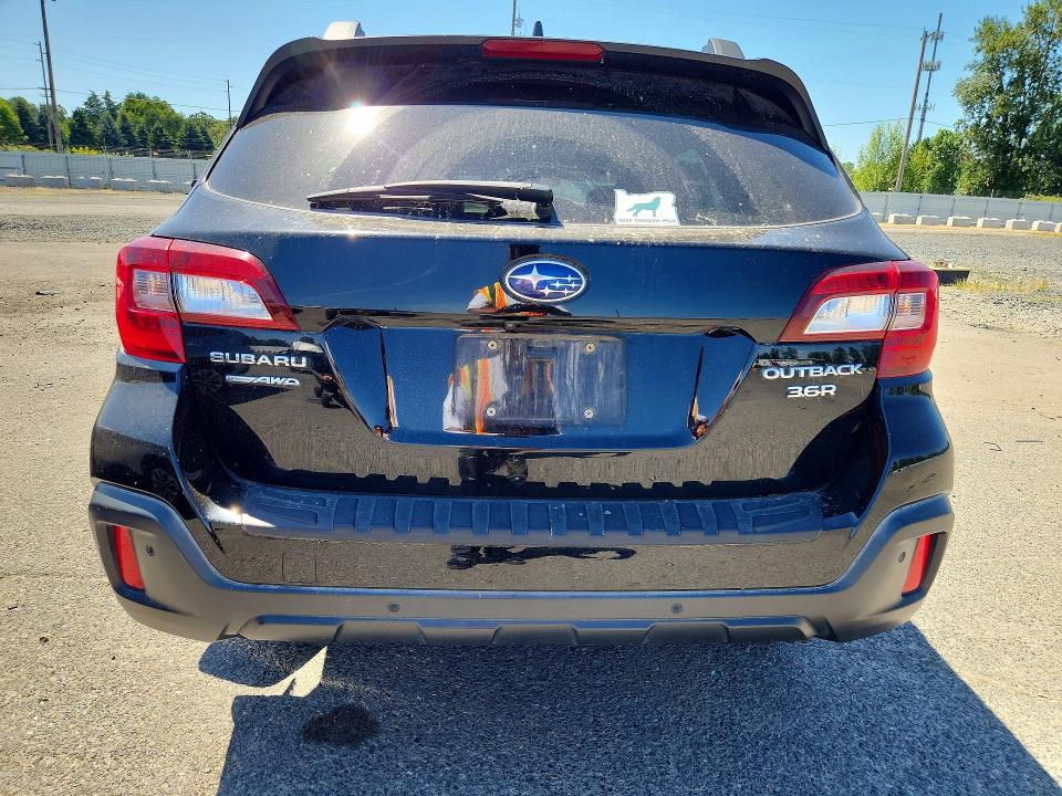 2018 Subaru Outback მანქანა იყიდება აუქციონზე, vin: 4S4BSENC5J3292064, აუქციონის ნომერი: 58505396