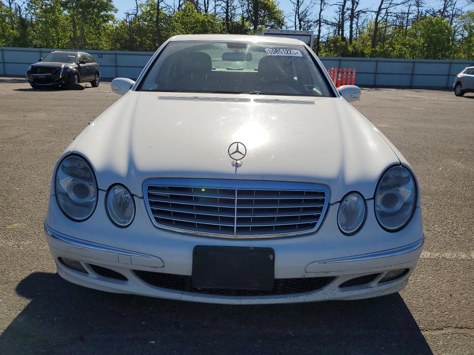 Продажа на аукционе авто 2006 Mercedes-benz E, vin: WDBUF87J06X197375, номер лота: 55851226