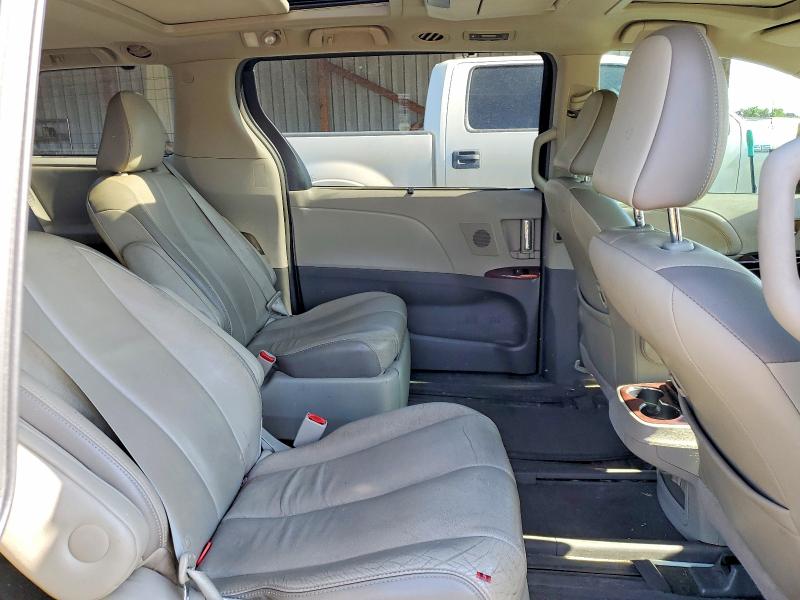 Продажа на аукционе авто 2013 Toyota Sienna, vin: 5TDDK3DC8DS069927, номер лота: 57544226