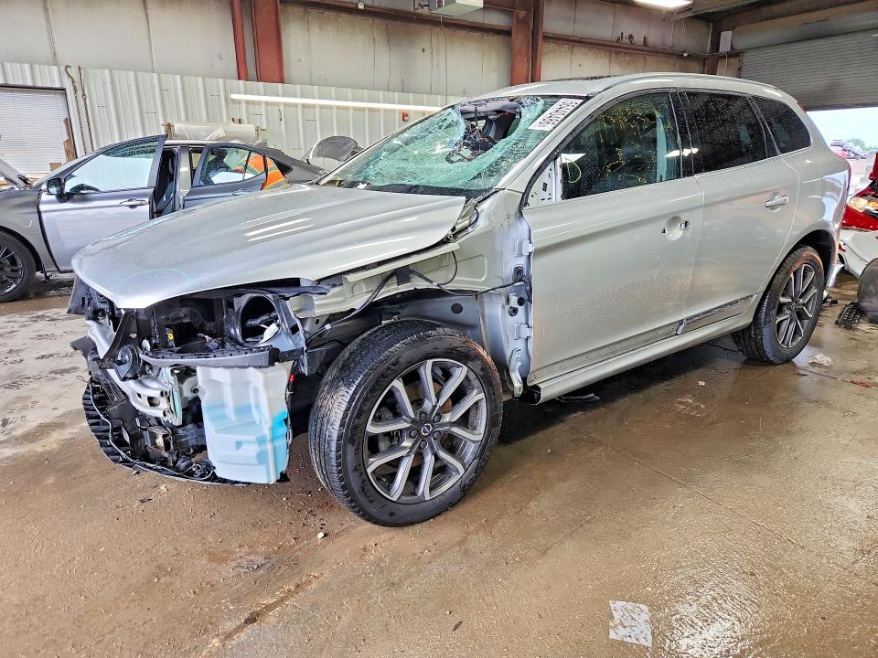Продажа на аукционе авто 2016 Volvo Xc60, vin: YV4612RK3G2848179, номер лота: 56440486