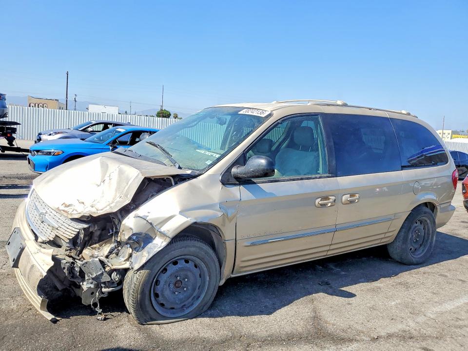 58242136 :رقم المزاد ، 2C8GP64L81R234779 vin ، 2001 Chrysler Town & Country مزاد بيع