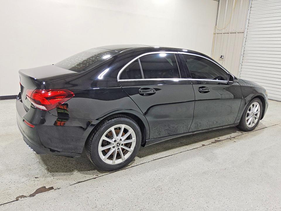 2020 Mercedes-benz A მანქანა იყიდება აუქციონზე, vin: W1K3G4EB3LJ201356, აუქციონის ნომერი: 56243636