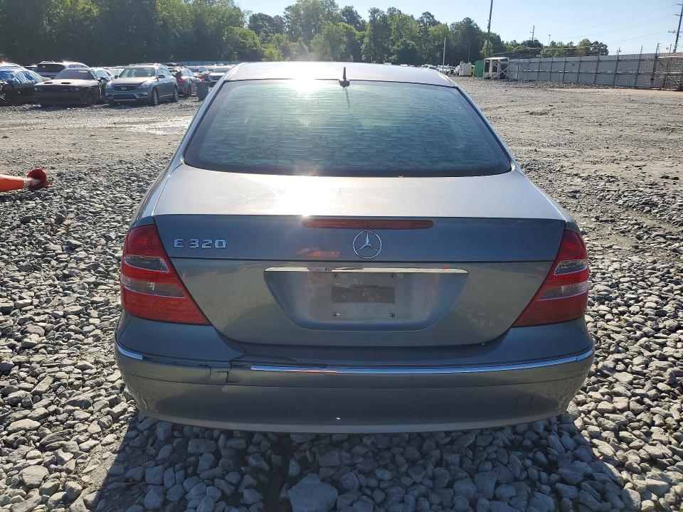 2005 Mercedes-benz E მანქანა იყიდება აუქციონზე, vin: WDBUF65J85A694618, აუქციონის ნომერი: 57491026