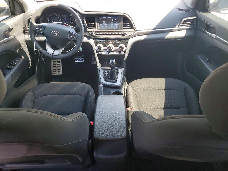 55759986 :رقم المزاد ، 5NPD84LF6KH413404 vin ، 2019 Hyundai Elantra مزاد بيع