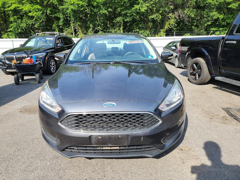 2018 Ford Focus მანქანა იყიდება აუქციონზე, vin: 1FADP3F23JL233996, აუქციონის ნომერი: 58497576