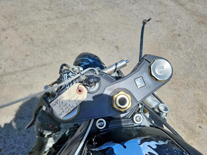 56635186 :رقم المزاد ، JS1GR7MA2G2100321 vin ، 2016 Suzuki Gsx-r750 مزاد بيع