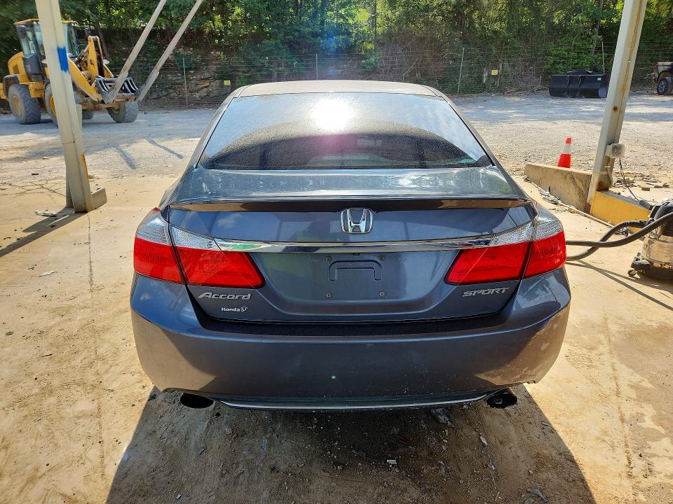 Продажа на аукционе авто 2015 Honda Accord, vin: 1HGCR2F5XFA164331, номер лота: 58203086
