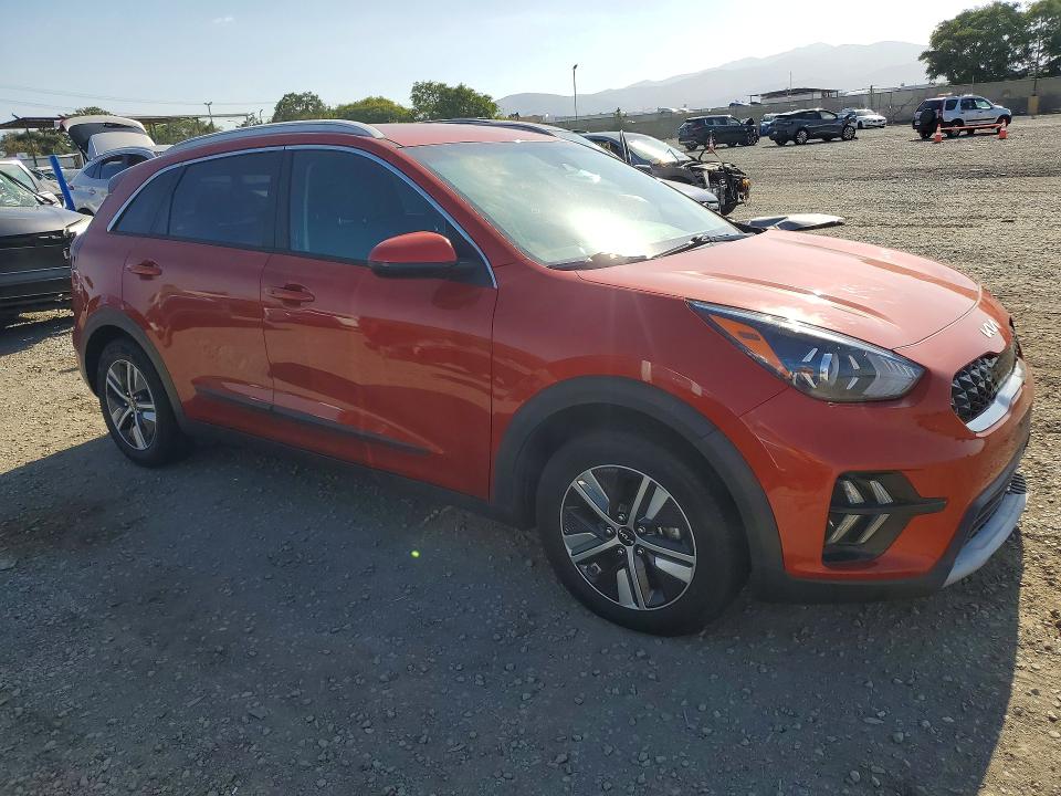 85614935 :رقم المزاد ، KNDCB3LC2N5499182 vin ، 2022 Kia Niro مزاد بيع