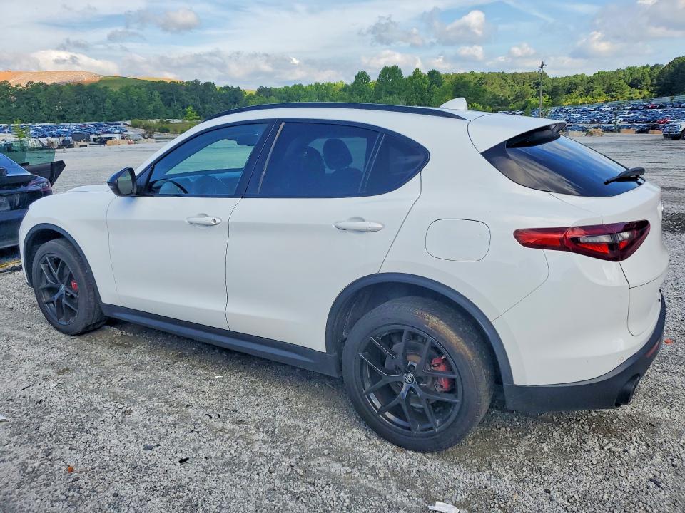 57392056 :رقم المزاد ، ZASPAJAN6L7C74852 vin ، 2020 Alfa Romeo Stelvio مزاد بيع