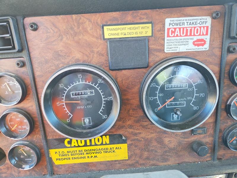 55934156 :رقم المزاد ، 1NKDLU0X71J875261 vin ، 2001 Kenworth T800 مزاد بيع