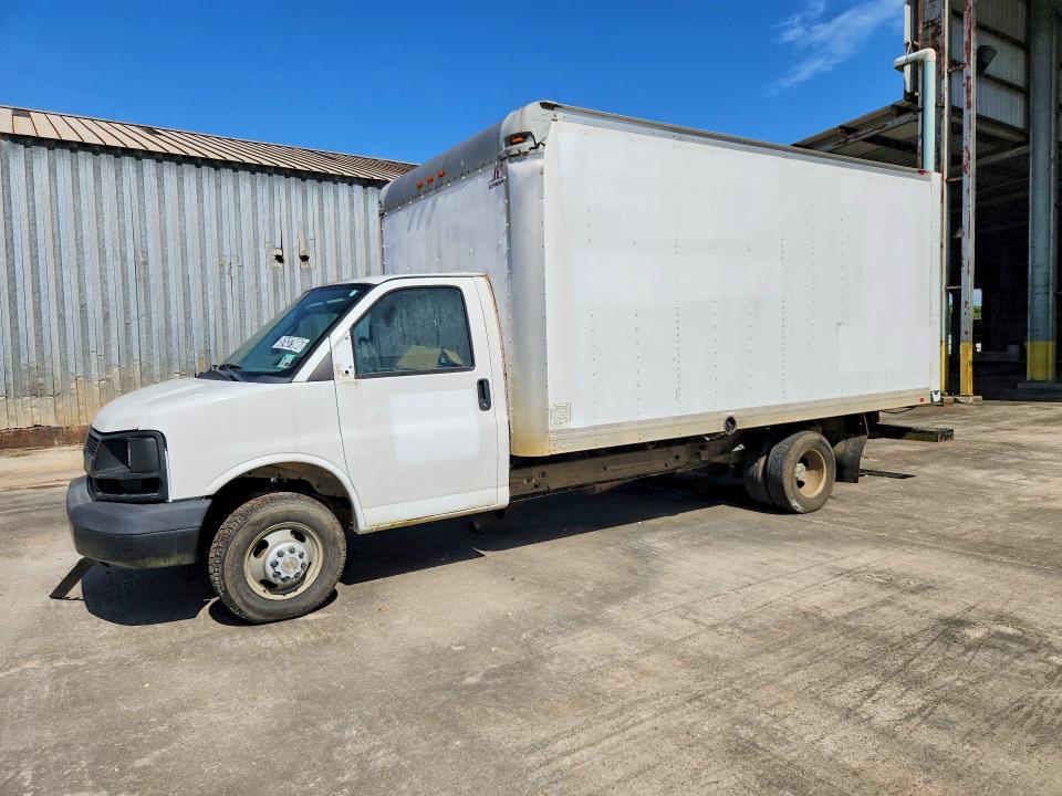 Auction sale of the 2015 Chevrolet Express, vin: 1GB3G4CG4F1260319, lot number: 52437906
