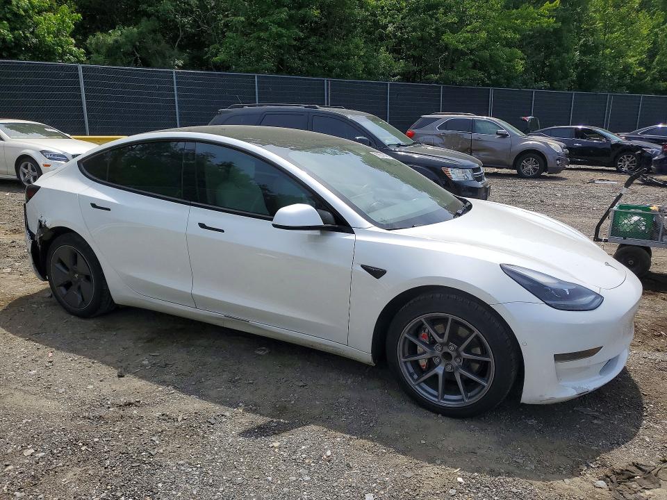 Продажа на аукционе авто 2022 Tesla Model 3, vin: 5YJ3E1EA8NF167009, номер лота: 55504046