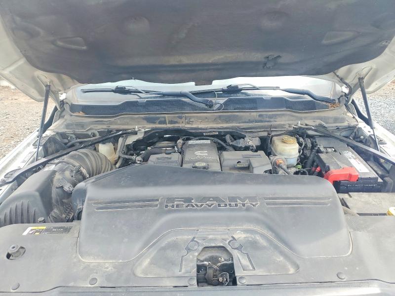 58588796 :رقم المزاد ، 3C7WRSCL8NG342531 vin ، 2022 Ram 3500 مزاد بيع