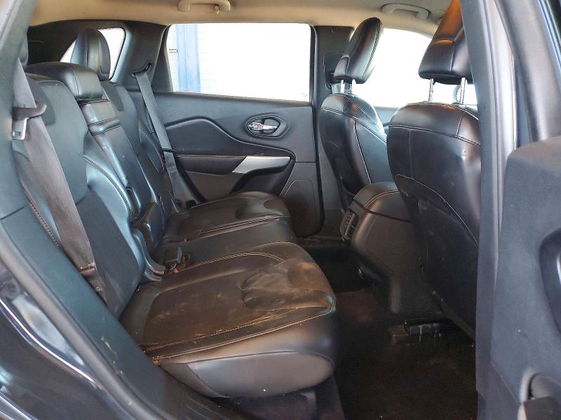 Продаж на аукціоні авто 2018 Jeep Cherokee, vin: 1C4PJLLB3JD584205, номер лоту: 59173956