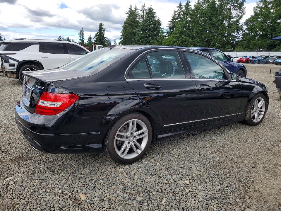 Продажа на аукционе авто 2013 Mercedes-benz C, vin: WDDGF8AB7DR253187, номер лота: 56688566