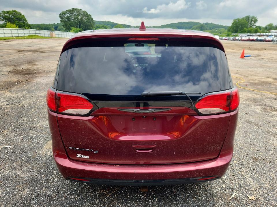 Продаж на аукціоні авто 2018 Chrysler Pacifica, vin: 2C4RC1FG3JR339531, номер лоту: 56476046