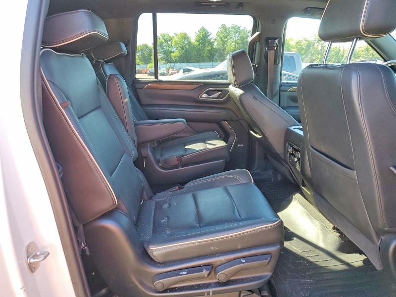 Продаж на аукціоні авто 2021 Chevrolet Suburban, vin: 1GNSKFKD0MR341848, номер лоту: 57530306