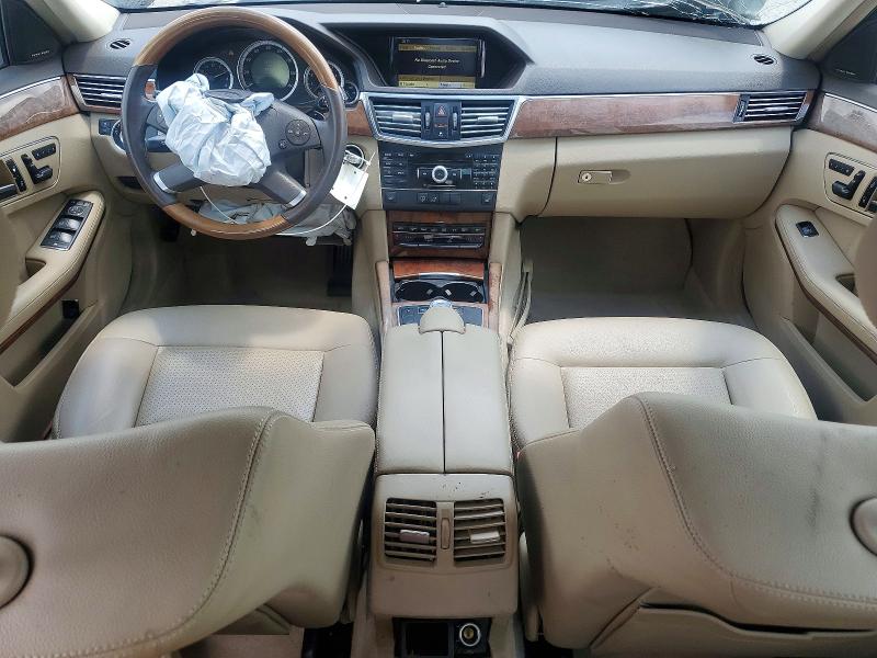 58764416 :رقم المزاد ، WDDHF8HB8AA207629 vin ، 2010 Mercedes-benz E مزاد بيع