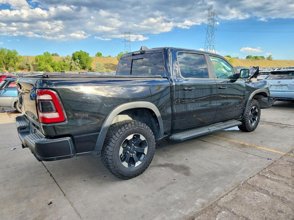 57269556 :رقم المزاد ، 1C6SRFLT7MN558645 vin ، 2021 Ram 1500 مزاد بيع