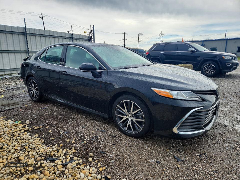 Продажа на аукционе авто 2022 Toyota Camry, vin: 4T1F11AK7NU051973, номер лота: 57060486