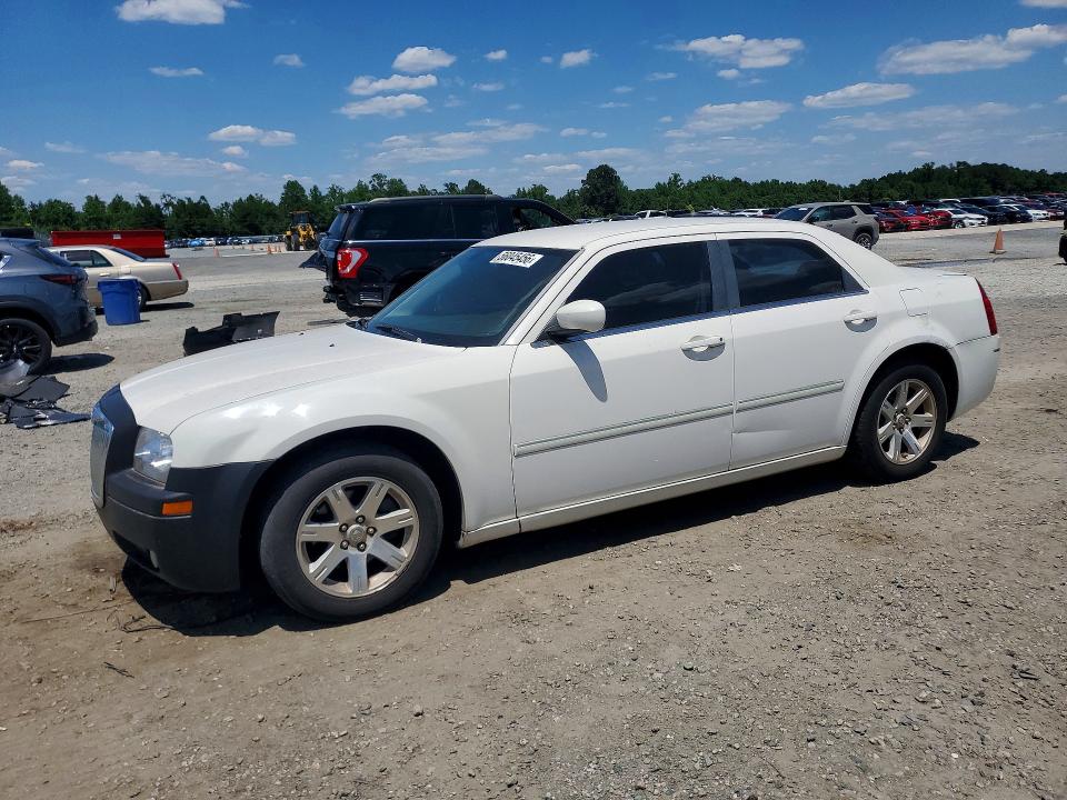 Продажа на аукционе авто 2006 Chrysler 300, vin: 2C3KA53G96H482732, номер лота: 56045456