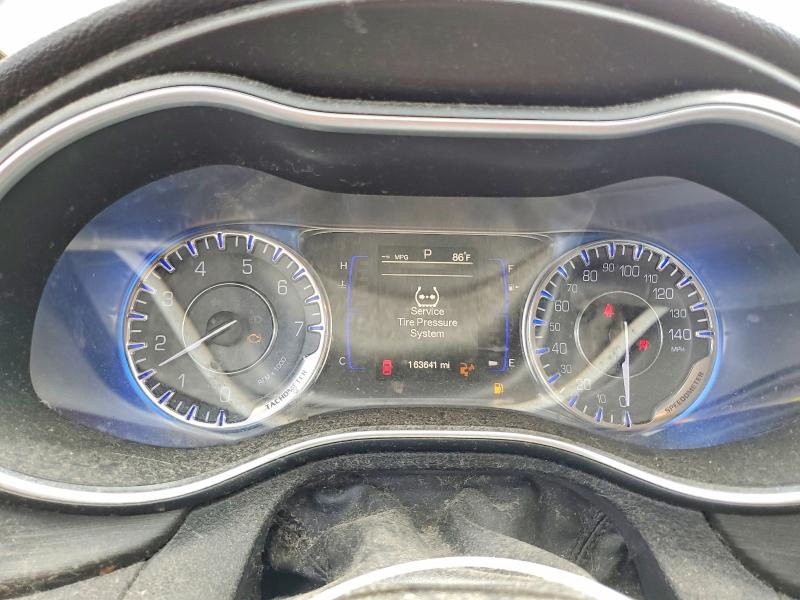 Продаж на аукціоні авто 2015 Chrysler 200, vin: 1C3CCCAB6FN657956, номер лоту: 54004566