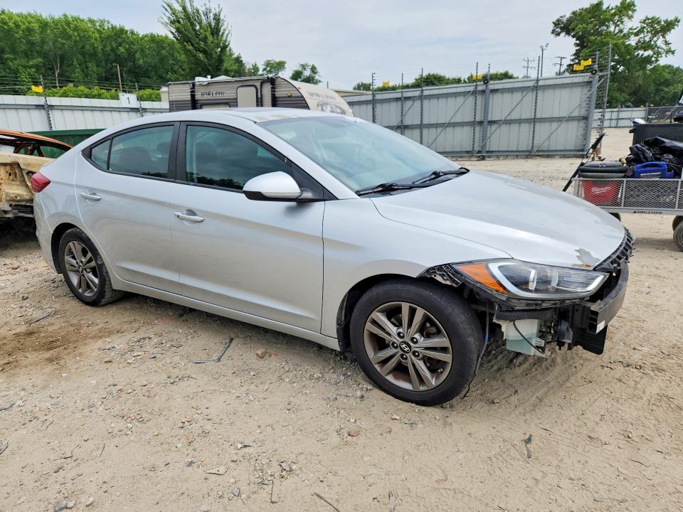56489076 :رقم المزاد ، 5NPD84LF2HH131706 vin ، 2017 Hyundai Elantra مزاد بيع