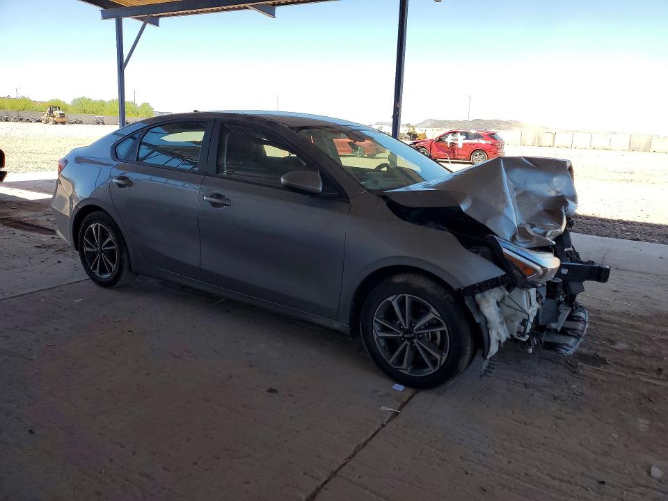 56568346 :رقم المزاد ، 3KPF24AD2RE723334 vin ، 2024 Kia Forte مزاد بيع